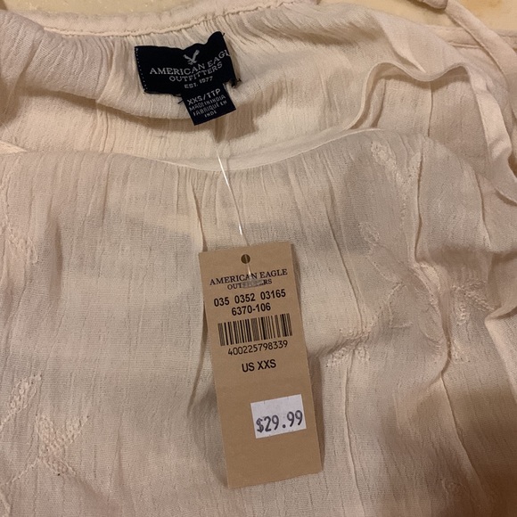 American Eagle Top - Picture 4 of 7